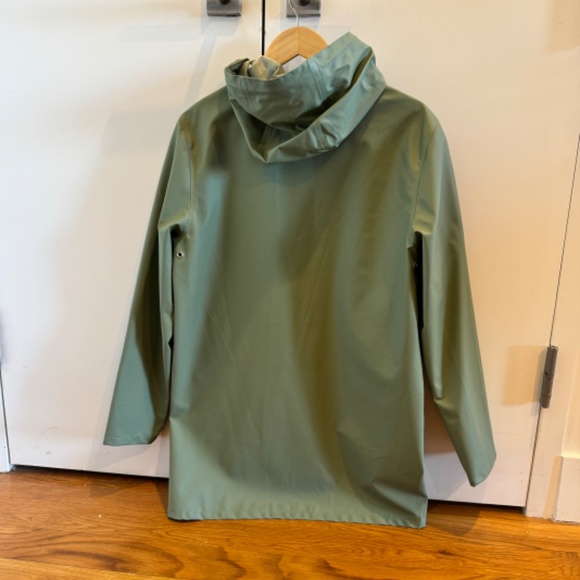 Stutterheim Green Raincoat - Picture 3 of 14
